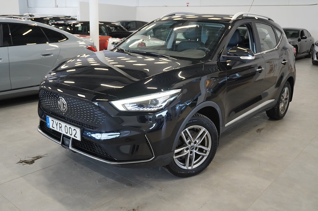 MG ZS Luxury Long Range Navi CarPlay | Ränta 0,99%