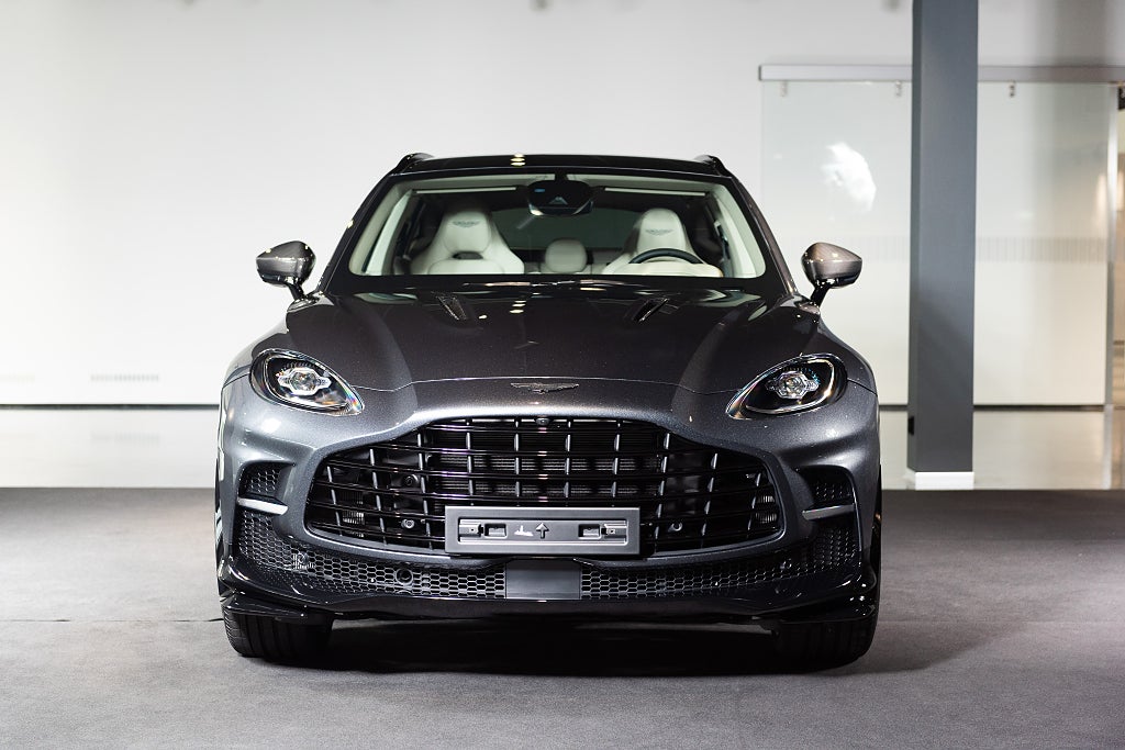 Gallery image 4 of 19