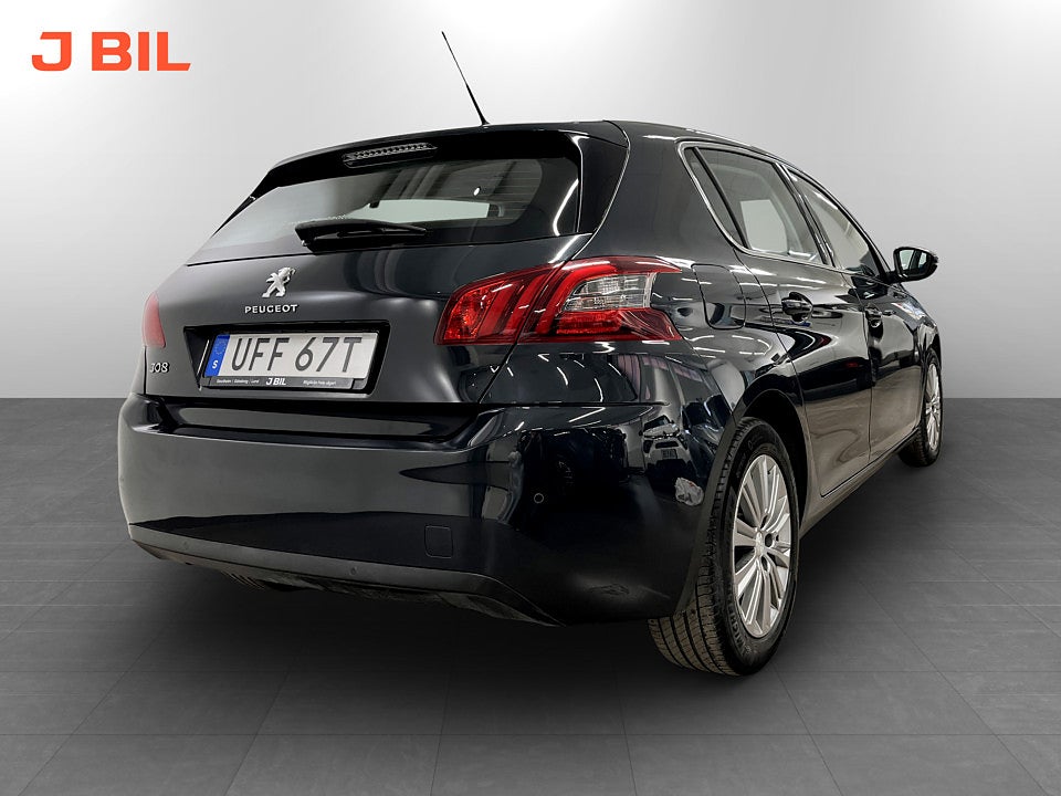 Bild på Peugeot 308 5D Allure 1.2 PT 130hk Aut CARPLAY BACKSENSORER