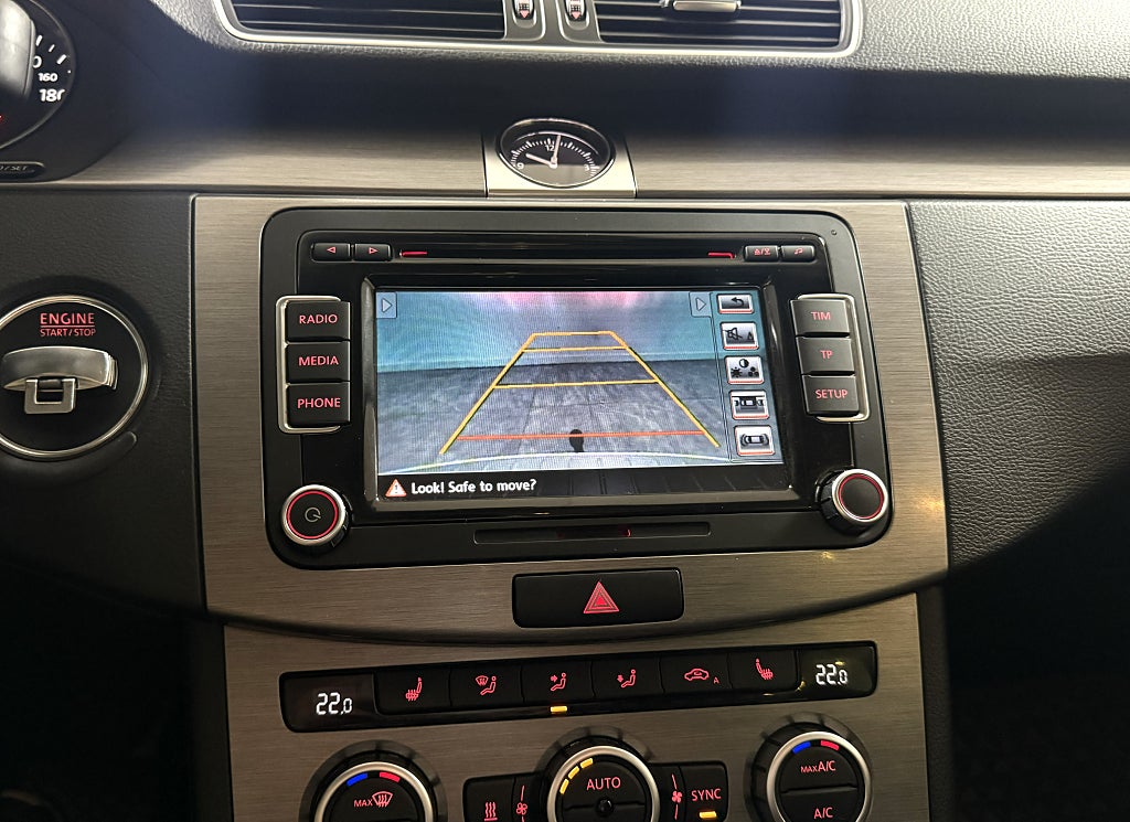Volkswagen Passat Variant 2.0 TDI DPF BMT 4Motion GT PANORAMA D-VÄRM SKIN