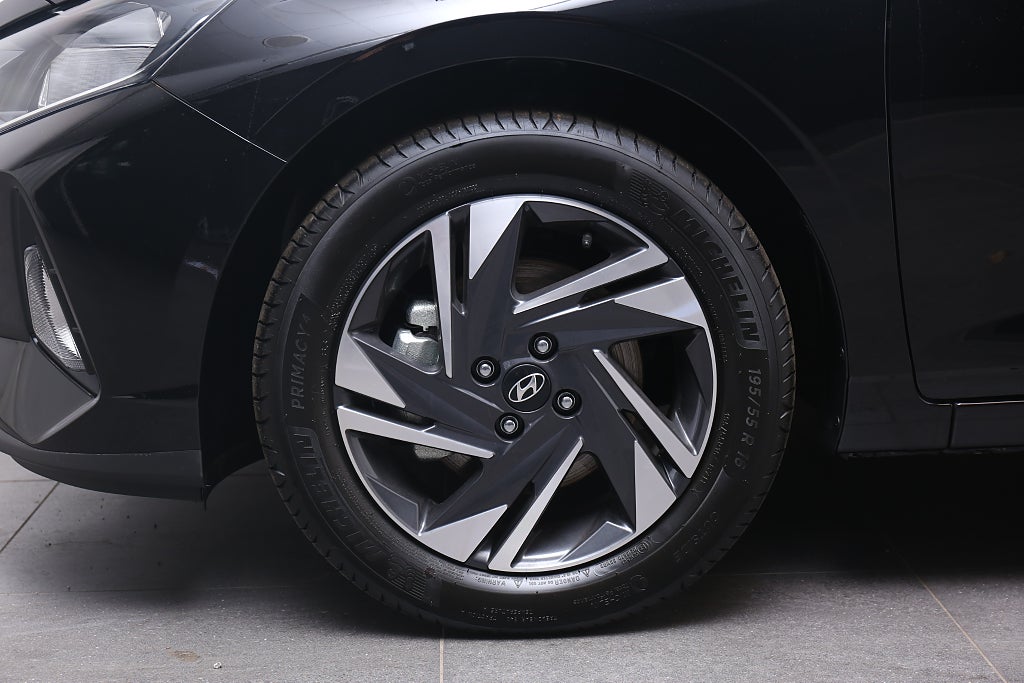 Hyundai i20 1.25 MPi Essential Manuell 0,99% KAMPANJ - 1st kvar 2025