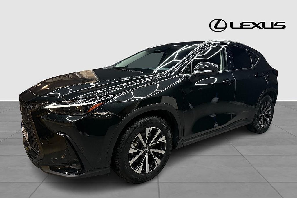 Lexus NX 450h+ EXECUTIVE TEKNIKPAKET DRAG V-HJUL