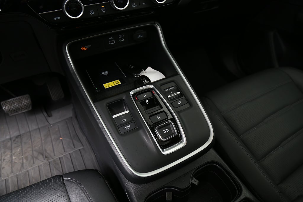 Honda CR-V e:HEV AWD E-CVT 184hk Elegance Panorama Drag Leasbar