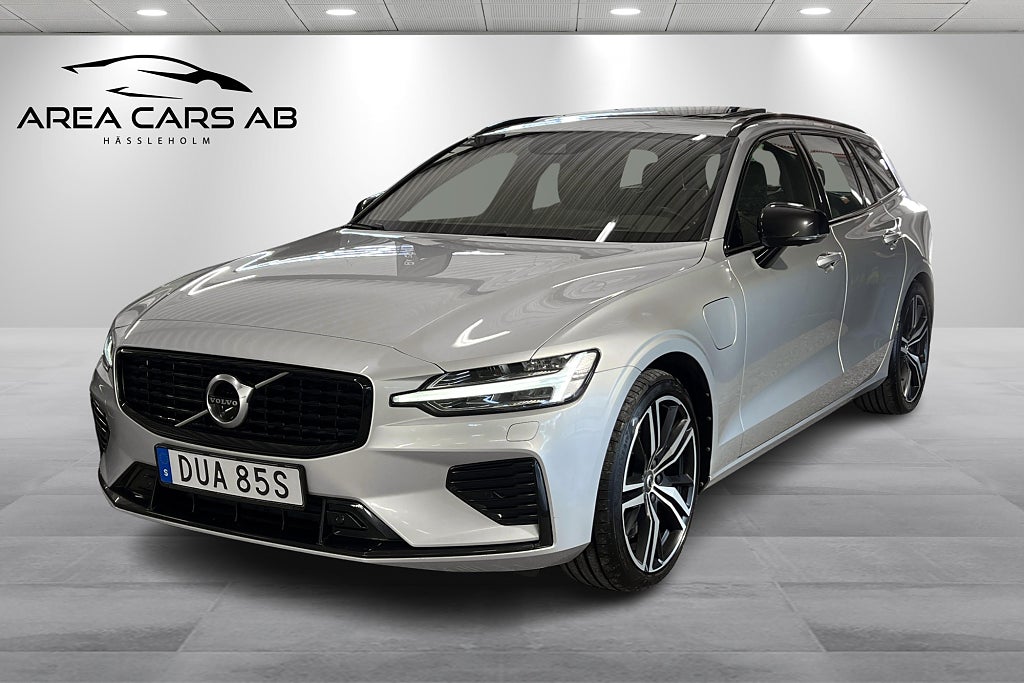 Volvo V60 Recharge T6 AWD  340hk R-Design/Pano/360Kam/Värmare