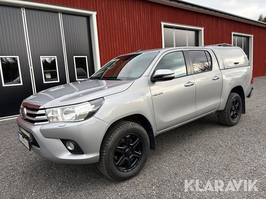 Toyota Hilux 