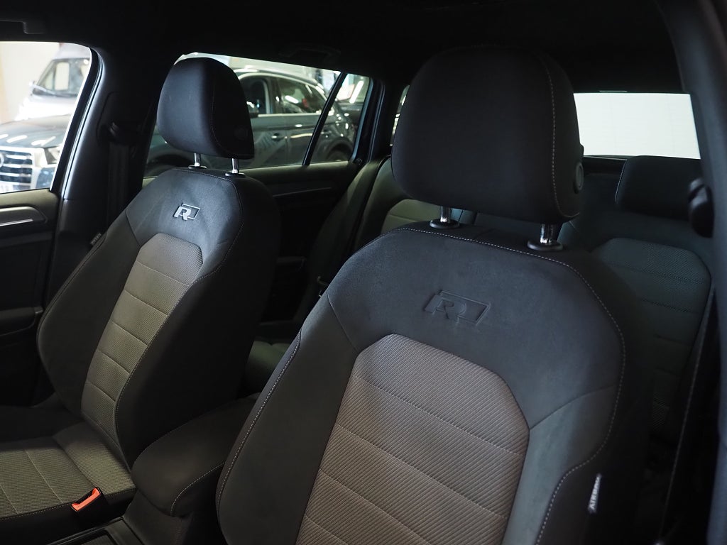 Volkswagen Golf Sportscombi 1.4 TSI 150 GT R-Line Drag M-Värm Dynaudio 2017