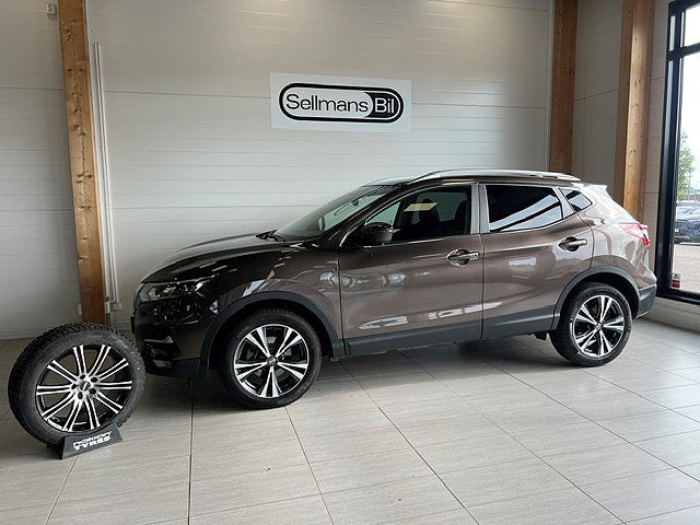 Nissan Qashqai 1.3 DIG-T 160 hk Automat Tekna+ Drag/V-hjul 