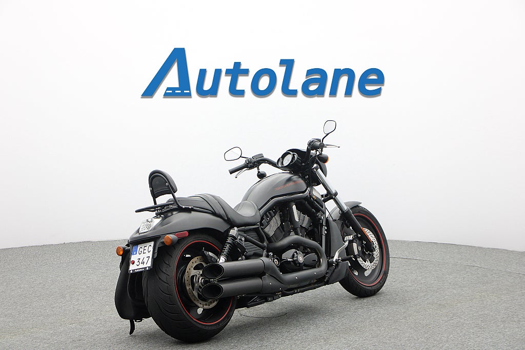 Harley-Davidson Night Rod Special* Nästan nya däck Väldigt bra servad!