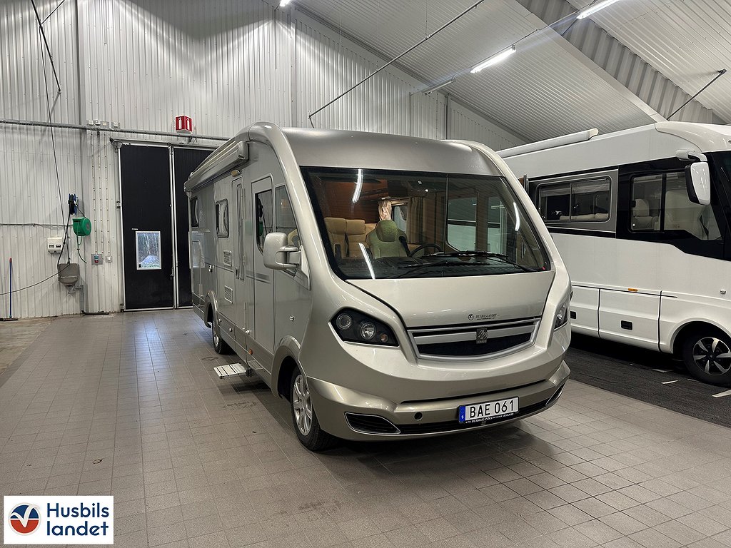 Knaus S-LINER 700