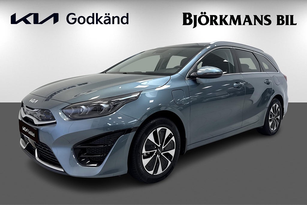 Kia Ceed SW PLUG-IN HYBRID ACTION AUTOMAT  MOMSBIL *GODKÄND