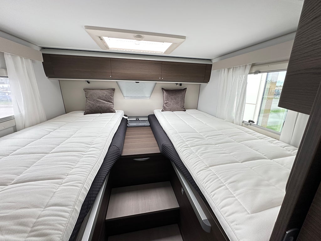 Adria 670SL MB Coral Supreme  9G-Tronic Automat 170Hk 275 Mil thumbnail