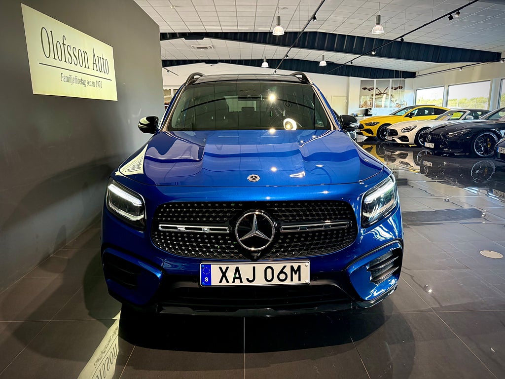 Mercedes-Benz GLB 200 AMG Premium 7 sits Värmare Glastak Drag - bild 25