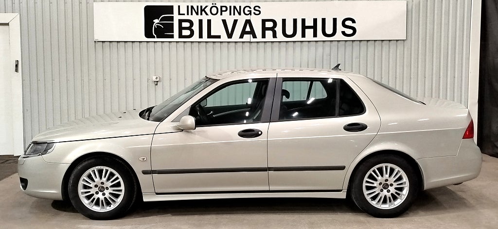 Saab 9-5 SportSedan 2.3t MED 1 ÅRS GARANTI