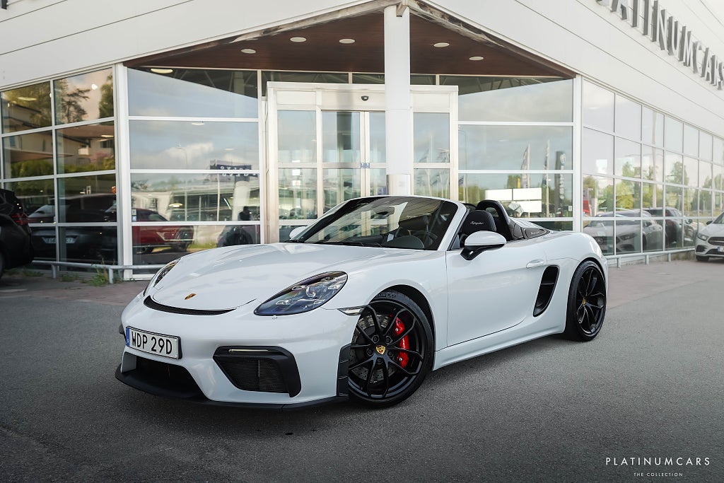 Porsche 718 Spyder PDK Spyder 420hk / Skalstolar / Kolfiber 