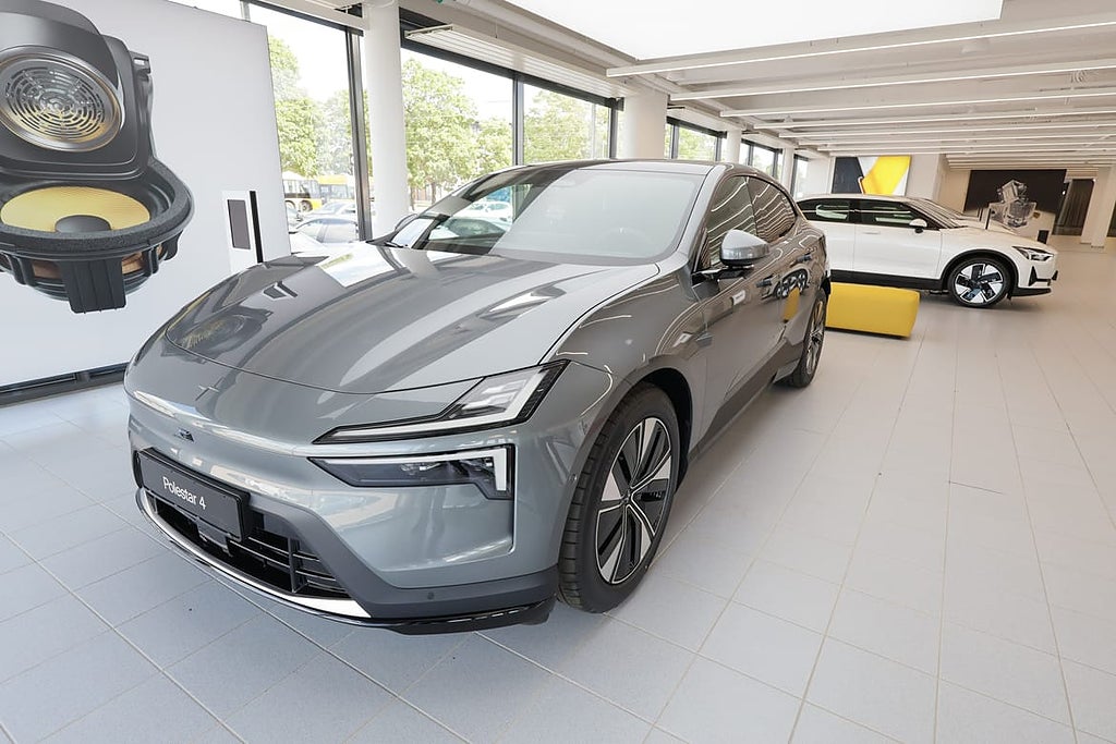 Polestar 4 LRDM Business edition