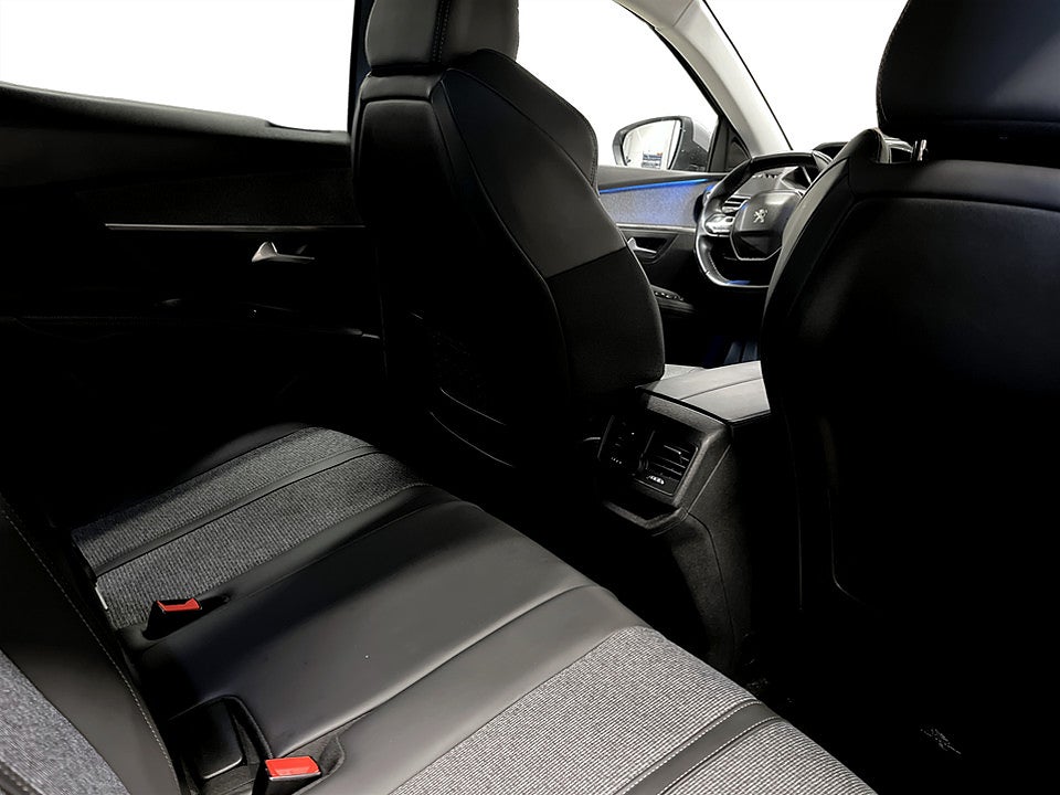 Bild på Peugeot 3008 Allure 1.6 PT 165hk Aut DRAG B-KAMERA