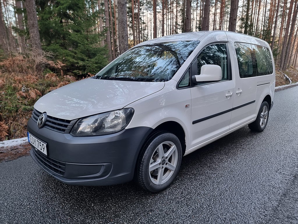 Volkswagen Caddy Maxi LIFE 7-SITS 1.6 TDI / S+V DÄCK / FULLSERVAD