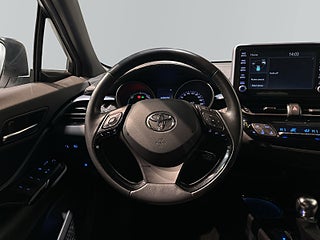 Toyota C-HR Hybrid CVT X-Edition Mvärm Kamera Psens SoV