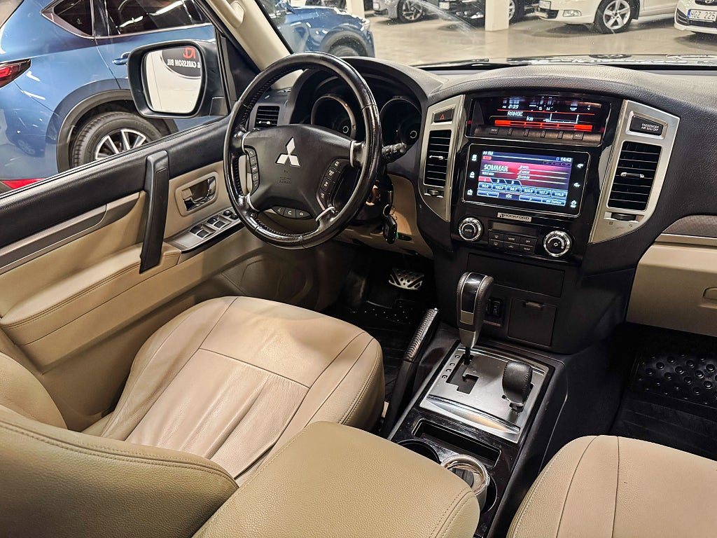 Mitsubishi Pajero 3,2 190Hk 4WD Automat