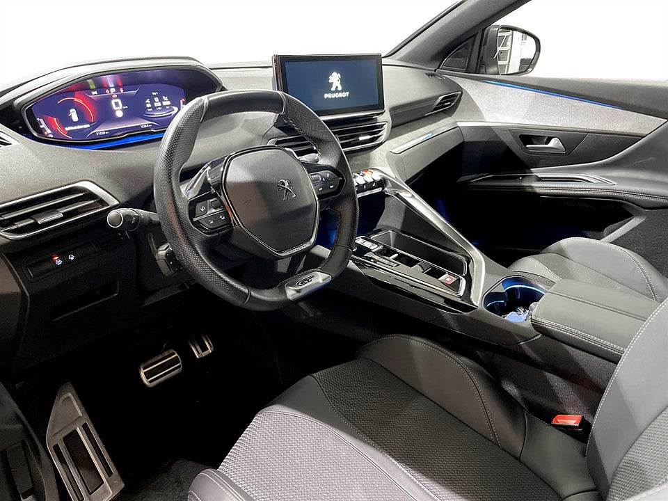 Bild på Peugeot 3008 GT 1.2 PT 130hk Aut B-KAMERA CARPLAY