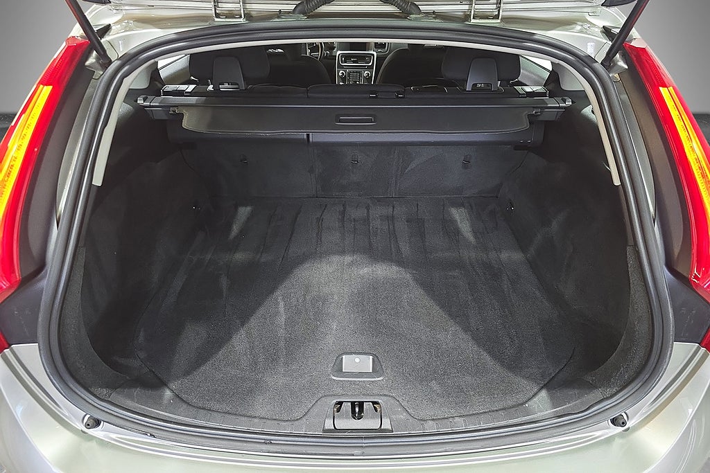 Volvo V60 D2 Manuell, 115hk, 2015