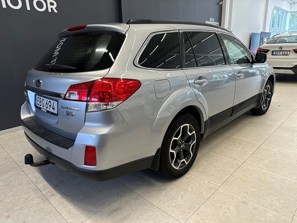 Subaru Outback 2.0 4WD Lineartronic/DRAG/GLASTAK/MOTOR & KUPE VÄRMARE
