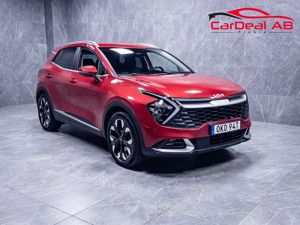 Kia Sportage PHEV AWD Action Kamera Navi CarPlay Drag Rattvärme