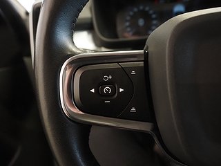 SUV Volvo XC40 19 av 21