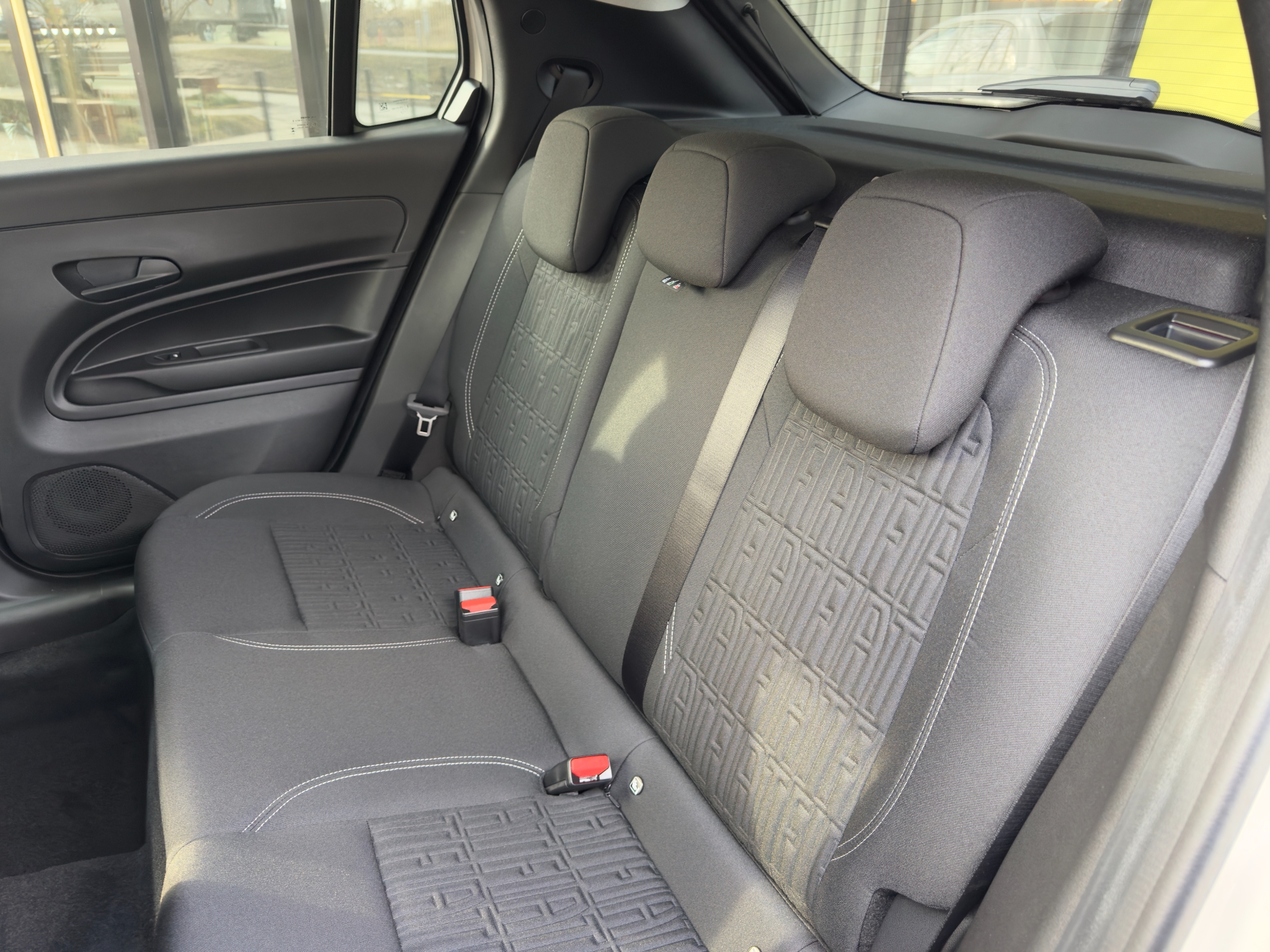 Fiat 600 Lounge Hybrid 2024, bild 7/39