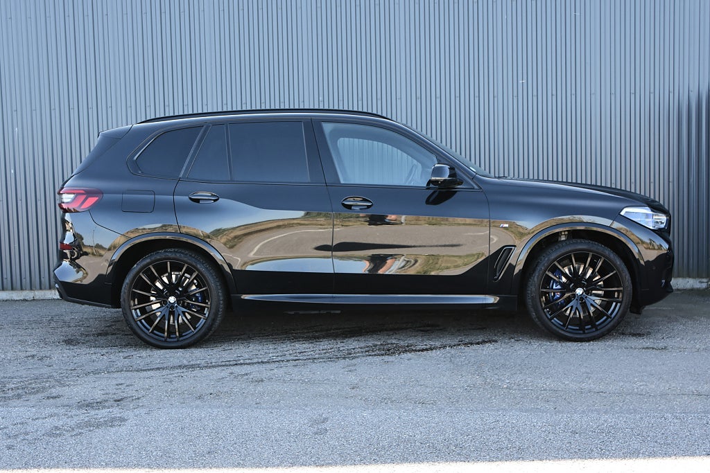 BMW X5 2021 - miniatyr 3