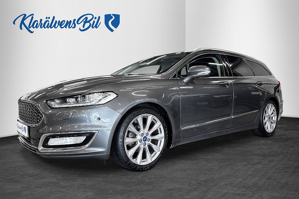 Ford Mondeo Kombi 2.0 TDCi AWD 180hk Vignale Pano D-värm Drag Navi