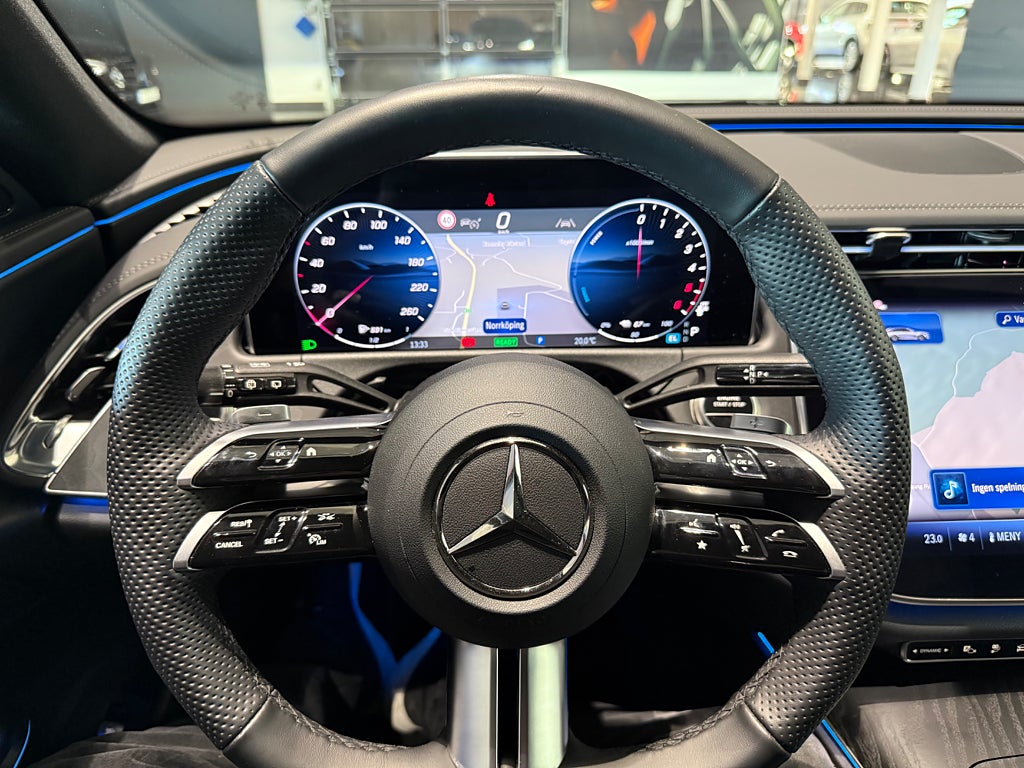 Mercedes-Benz E 300 de 4Matic AMG Premium Vinterpaket Läder - bild 12