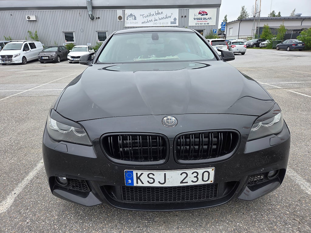 BMW 525D Sedan F10 Euro 5 Nyservad M-paket 1-Optimerad