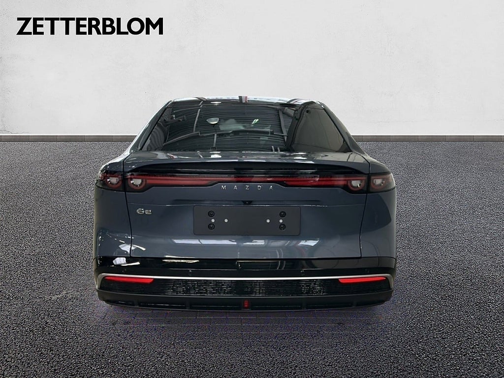 Sedan Mazda 6 4 av 20