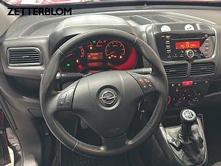 Transportbil - Skåp Opel Combo 12 av 17