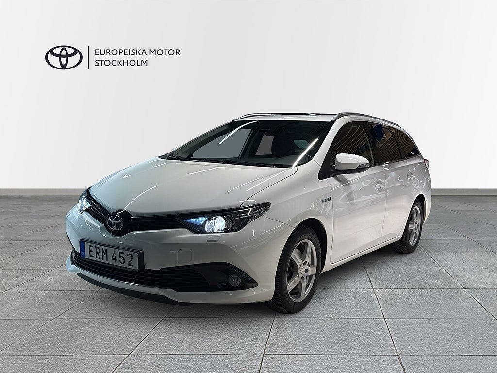 Toyota Auris 1.8 HSD TS Touch and Go Edition / V-Hjul / GPS