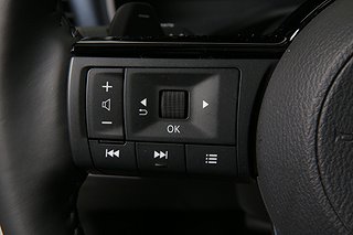 SUV Nissan Qashqai 11 av 25