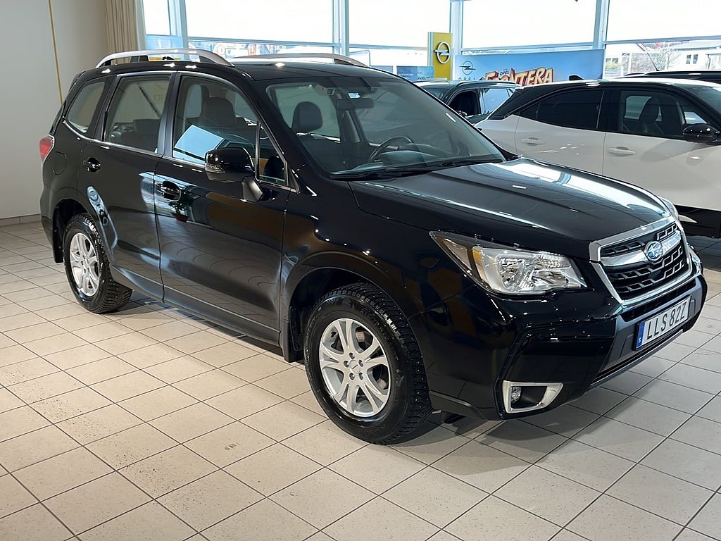 Subaru Forester Aut, Drag, Backkamera, Låga mil, Nyservad, M+kupévärmare