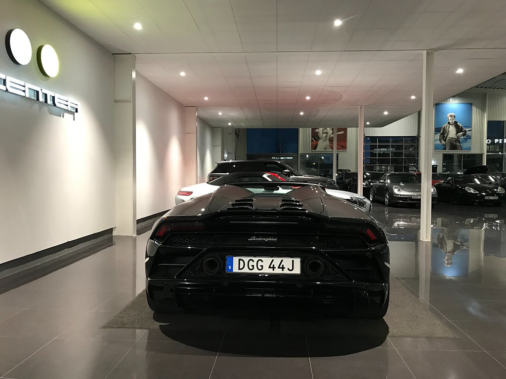 Lamborghini Huracán 2022 - miniatyr 8