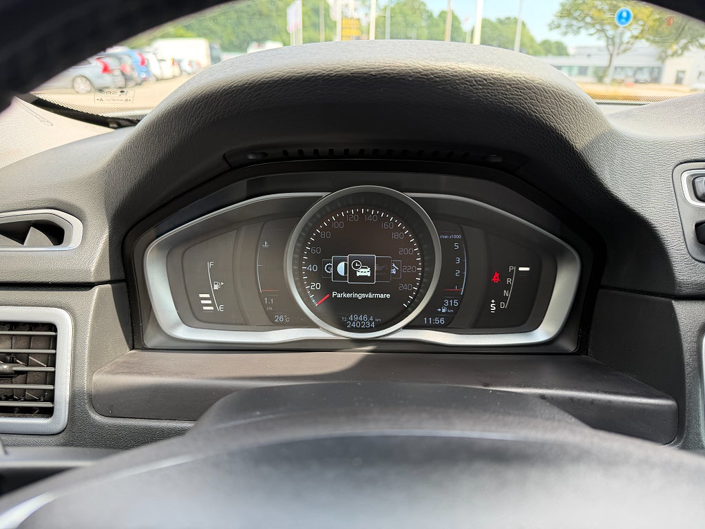 Volvo V70 D4 AWD Momentum 181 hk