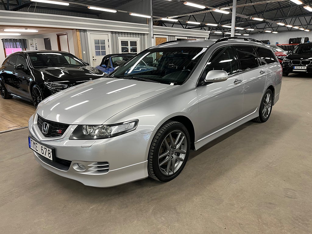 Honda Accord Tourer 2.4 i-VTEC Type-S 190HK