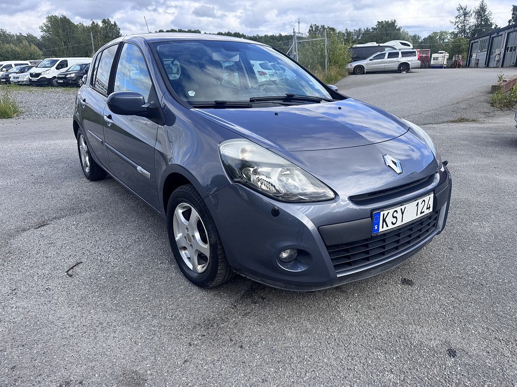 Renault Clio 5-dörrars Halvkombi 1.2 E85 Euro 4