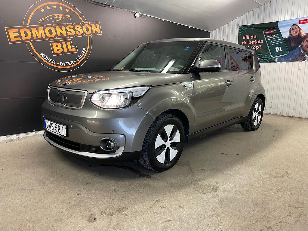 Kia Soul EV 27 kWh Lågmilare. Navi. Key less. Start Stop.