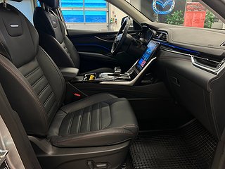Maxus Euniq 6 70 kWh 360-kamera/Skinn/Panorama/MOMS/SoV-däck