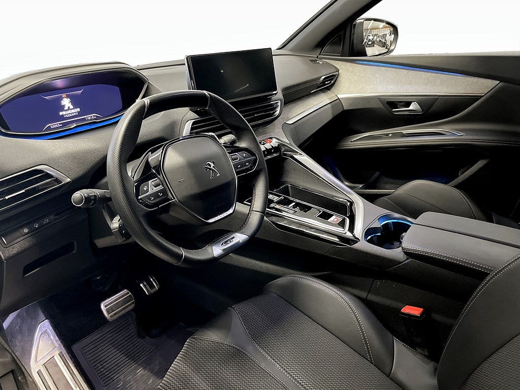 Bild på Peugeot 3008 GT 1.2 PT 130hk Aut - B-KAMERA, CARPLAY