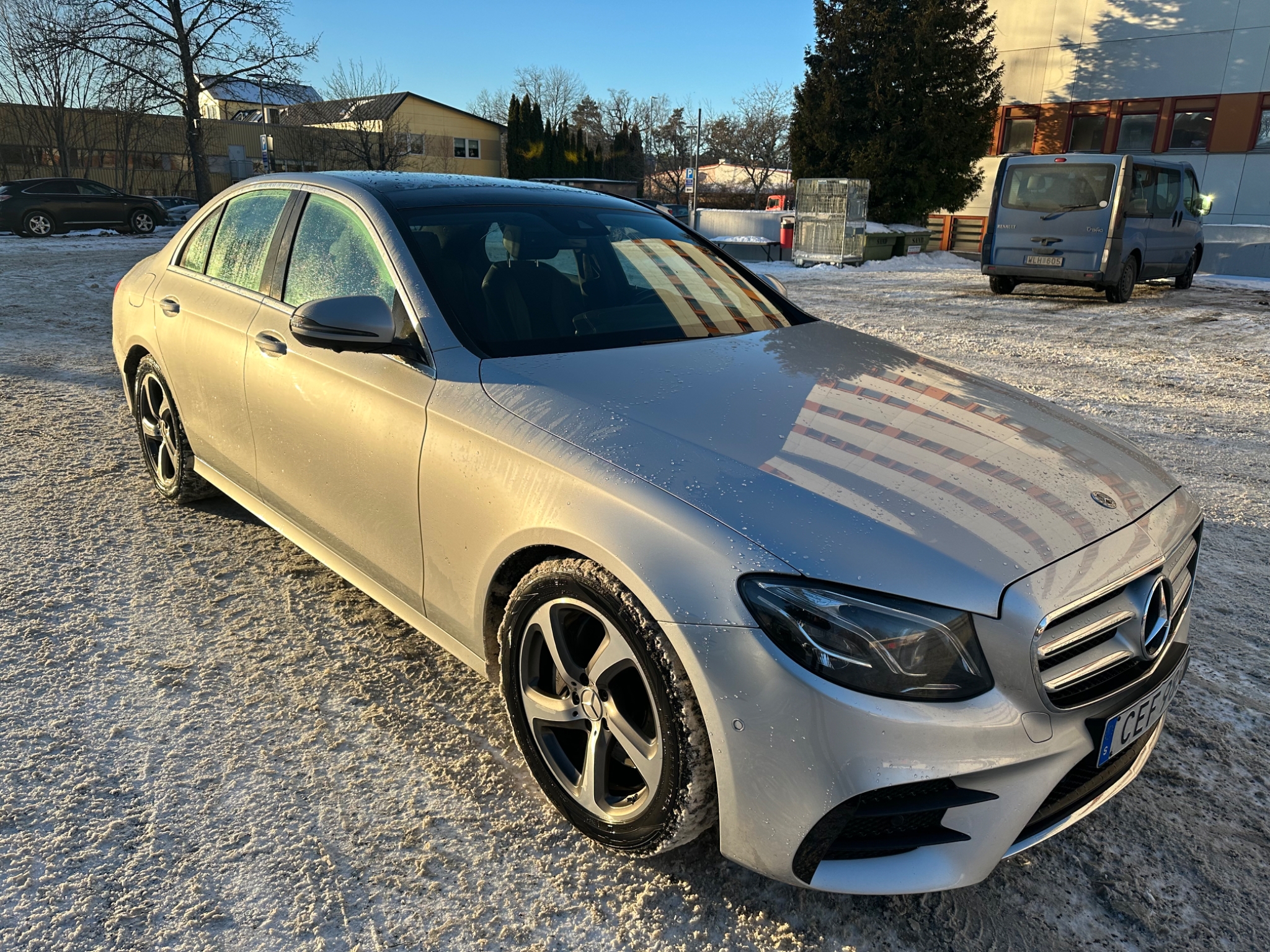 Mercedes-Benz E 2018, bild 2/29