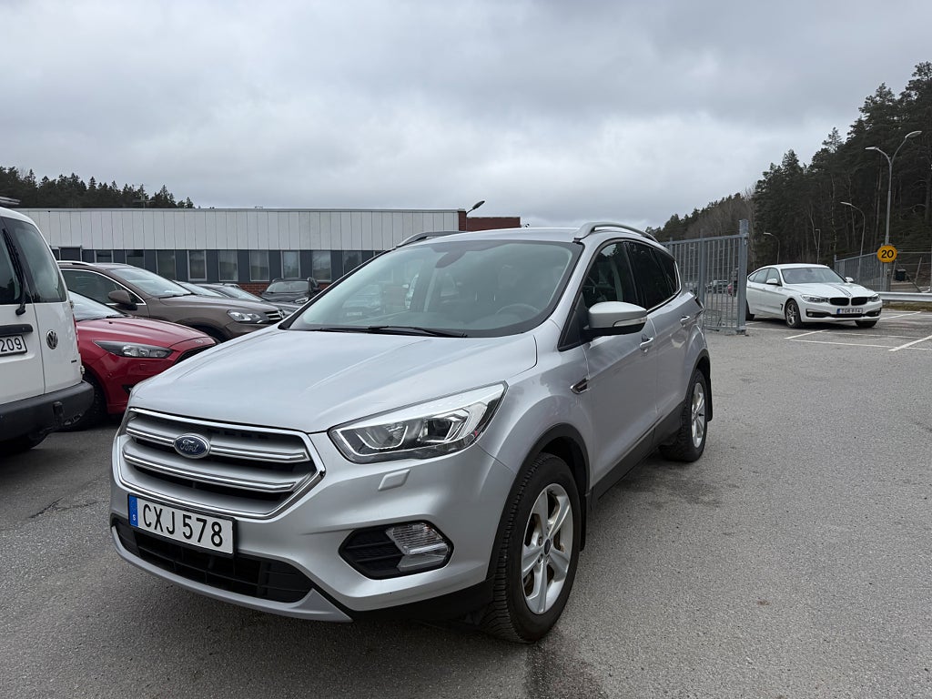 Ford Kuga 1.5 TDCi Powershift 120hk Titanium Kamera Drag Euro 6