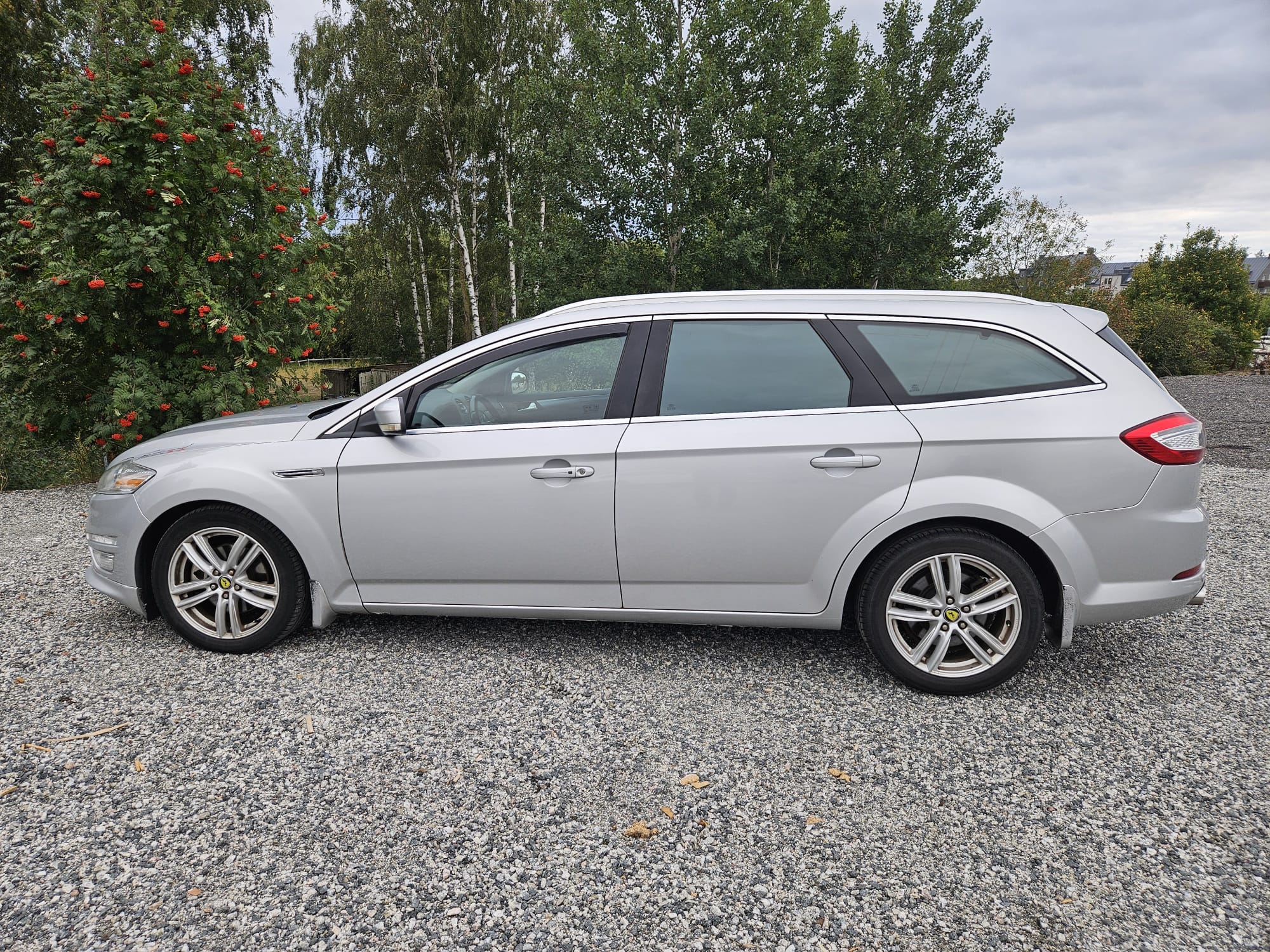 Ford Mondeo 2012, bild 6/10