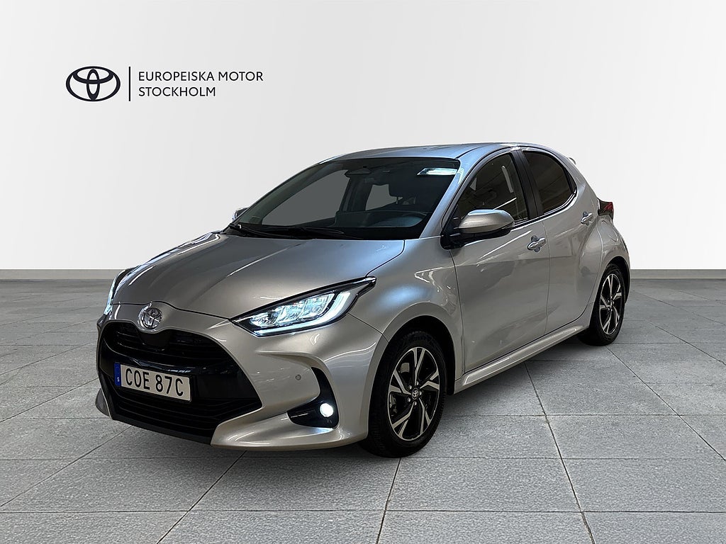 Toyota Yaris 1,5 HYBRID ACTIVEPLUS SÄKERHETSPAKET VINTERHJUL