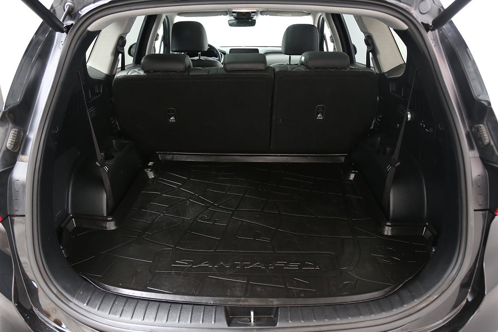 Hyundai Santa Fe 1,6 PHEV 265hk 6AT 4WD 7 sits Advance Motorv Drag 2023